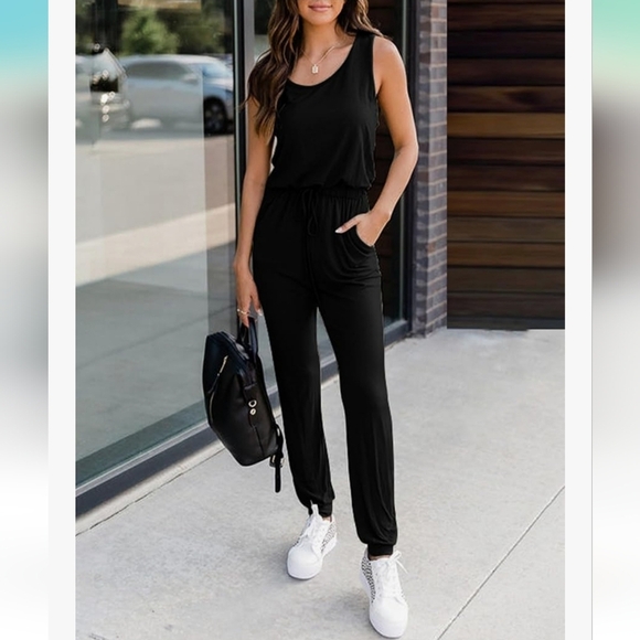 ⭐️40% Off⭐️ Black Sleeveless Jumpsuit with Drawstring Waist - Picture 1 of 11